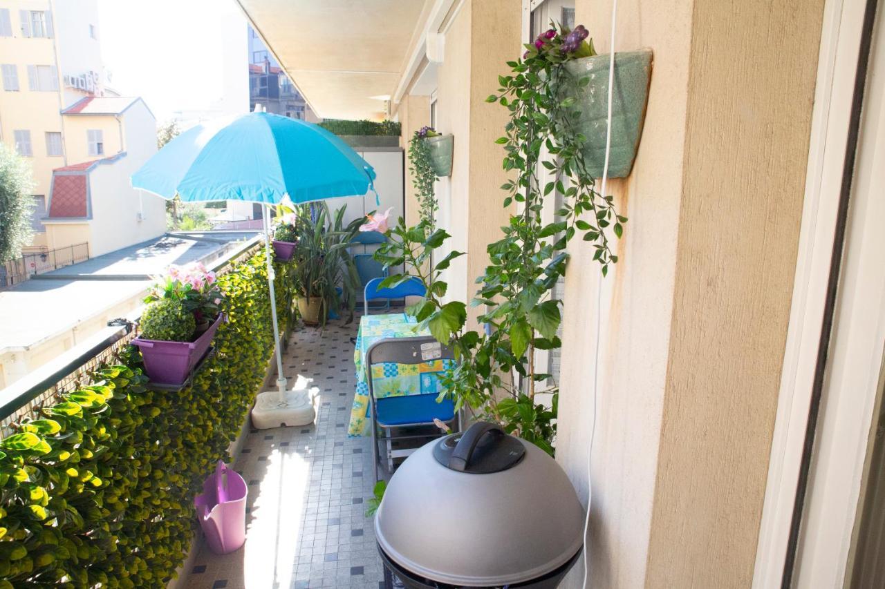 ניס Chill Out Apartment, 2 Mins From Beach מראה חיצוני תמונה